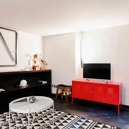 Palazzo Del Pero - The House Of Travelers דירה *