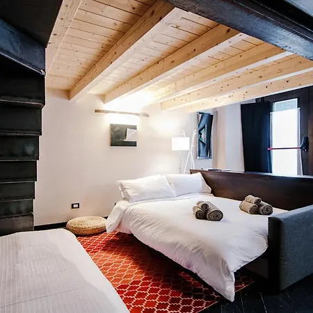 Palazzo Del Pero - The House Of Travelers Como