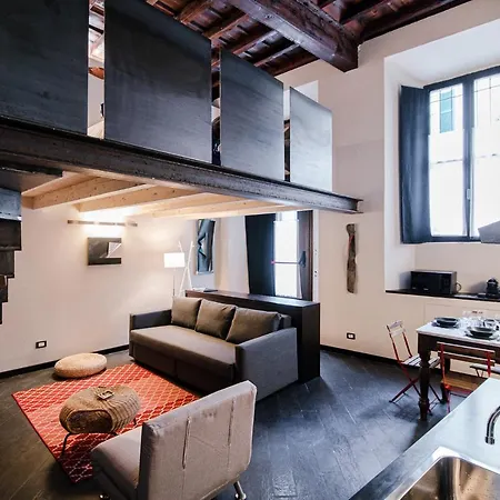 Palazzo Del Pero - The House Of Travelers Como