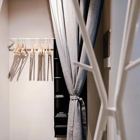 Palazzo Del Pero - The House Of Travelers Apartment *