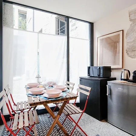 Palazzo Del Pero - The House Of Travelers Apartment Como